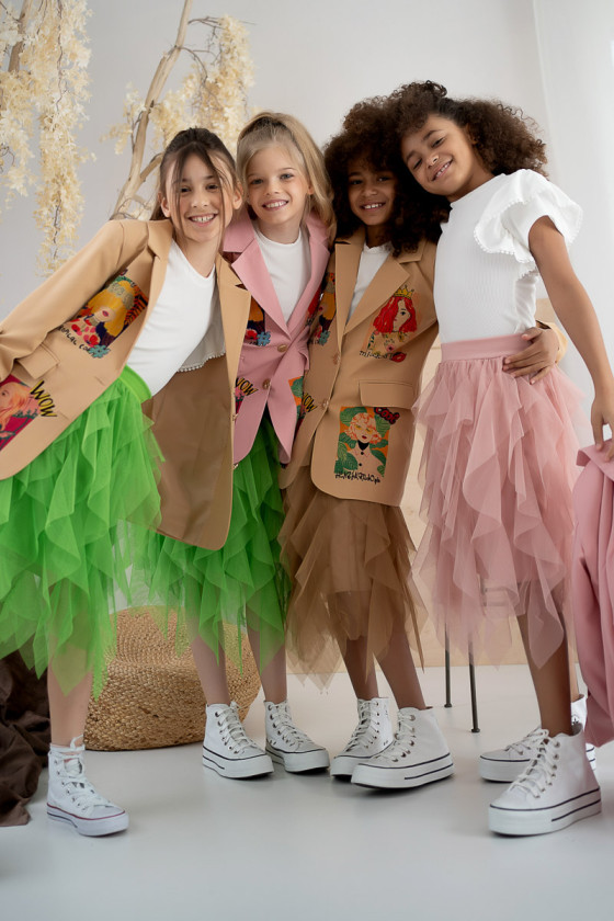 Sukienka kaskadowa dla dziewczynki tiul długość midi jesień zima odzież dziecięca Sówka Sukienka kaskadowa dla dziewczynki tiul długość midi jesień zima odzież dziecięca Sówka