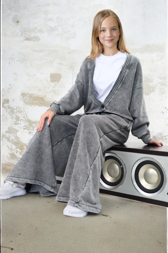 dres bawełna spodnie szerokie nogawki t-shirt oversize bawełna jakość premium dres dla dziewczynki dres do szkoły komplet dla dz dres bawełna spodnie szerokie nogawki t-shirt oversize bawełna jakość premium dres dla dziewczynki dres do szkoły komplet dla dz