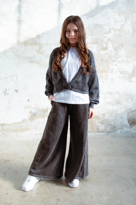dres bawełna spodnie szerokie nogawki t-shirt oversize bawełna jakość premium dres dla dziewczynki dres do szkoły komplet dla dz dres bawełna spodnie szerokie nogawki t-shirt oversize bawełna jakość premium dres dla dziewczynki dres do szkoły komplet dla dz