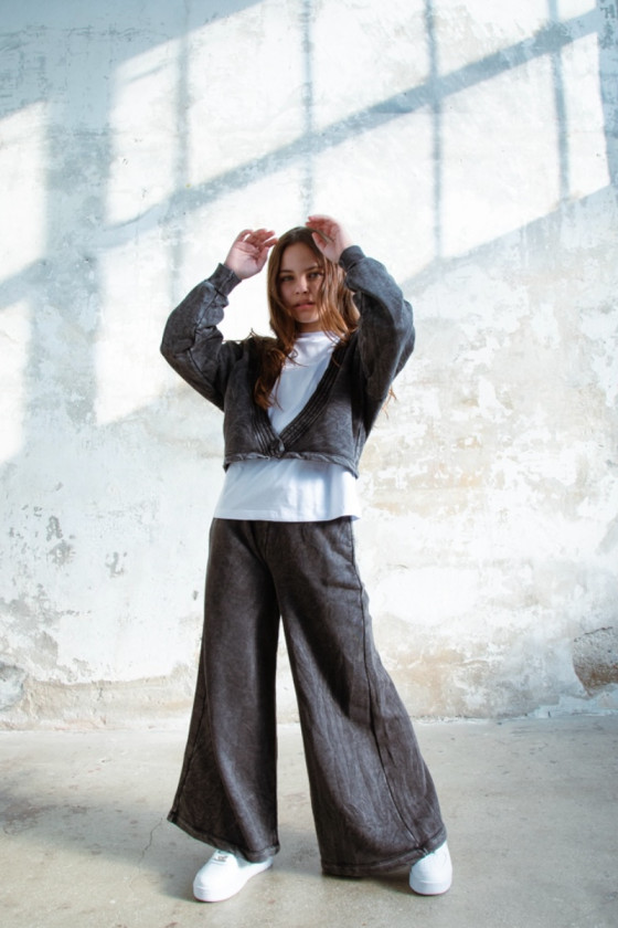 dres bawełna spodnie szerokie nogawki t-shirt oversize bawełna jakość premium dres dla dziewczynki dres do szkoły komplet dla dz dres bawełna spodnie szerokie nogawki t-shirt oversize bawełna jakość premium dres dla dziewczynki dres do szkoły komplet dla dz