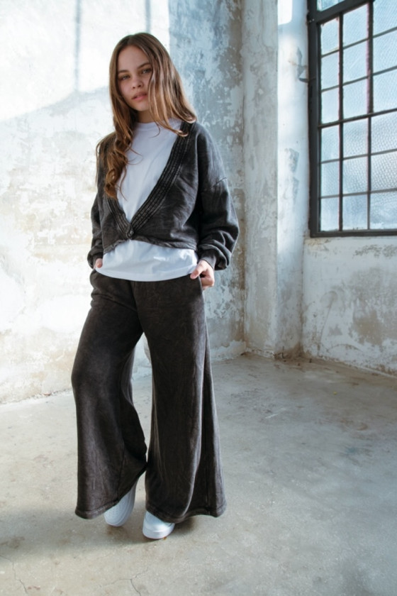 dres bawełna spodnie szerokie nogawki t-shirt oversize bawełna jakość premium dres dla dziewczynki dres do szkoły komplet dla dz dres bawełna spodnie szerokie nogawki t-shirt oversize bawełna jakość premium dres dla dziewczynki dres do szkoły komplet dla dz