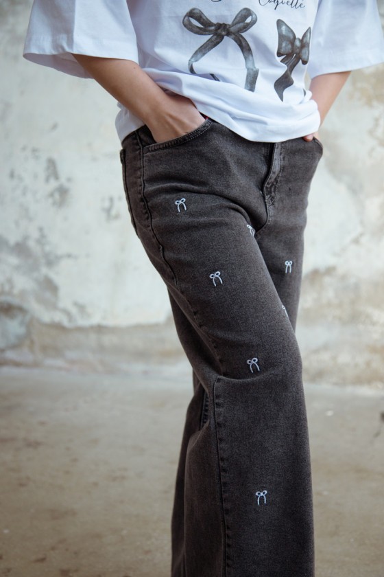 Spodnie jeans Kokardki