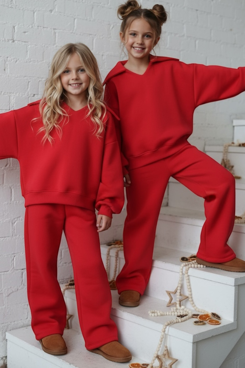 Komplet ocieplany bluza i spodnie Kołnierz Malina Komplet ocieplany bluza i spodnie Kołnierz Malina