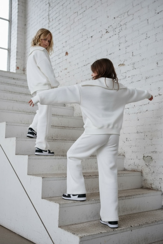 Komplet ocieplany bluza i spodnie Kołnierz Śmietanka Komplet ocieplany bluza i spodnie Kołnierz Śmietanka