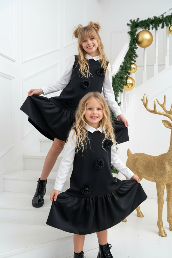 Sukienka + trzy broszki różyczki