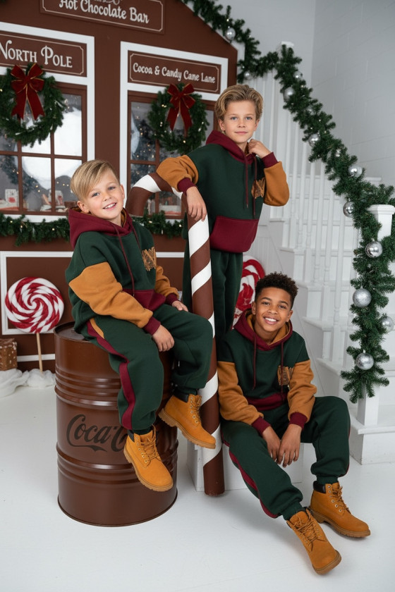 Komplet chłopięcy ocieplany bluza i spodnie "W"