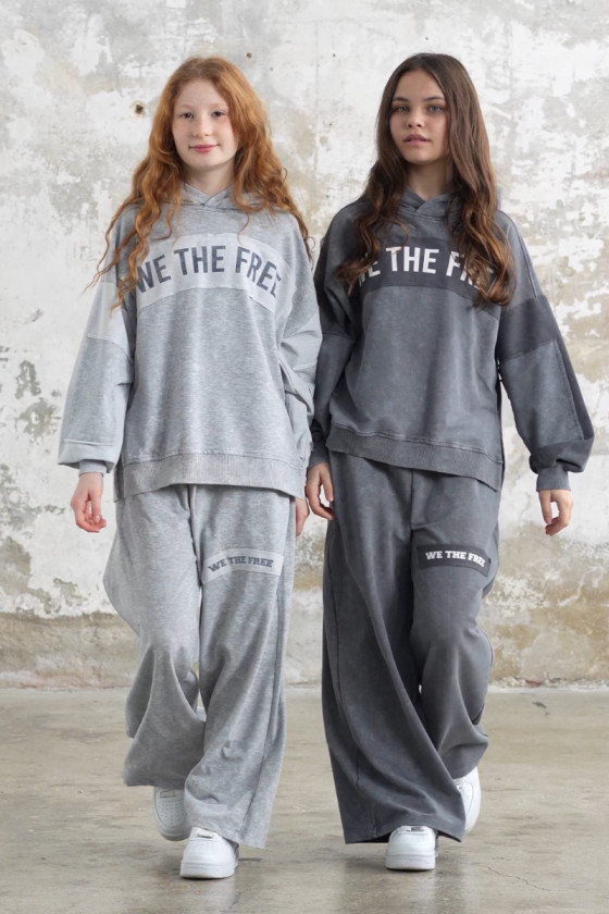 Komplet We The Free jasny szary
