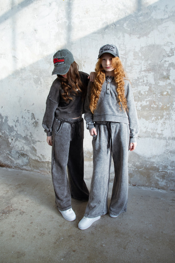 dres sportowy dla dziewczynki dres casualowy komplet spodnie szerokie nogawki komplet bawełniany nastolatki sówka sklep moda tee