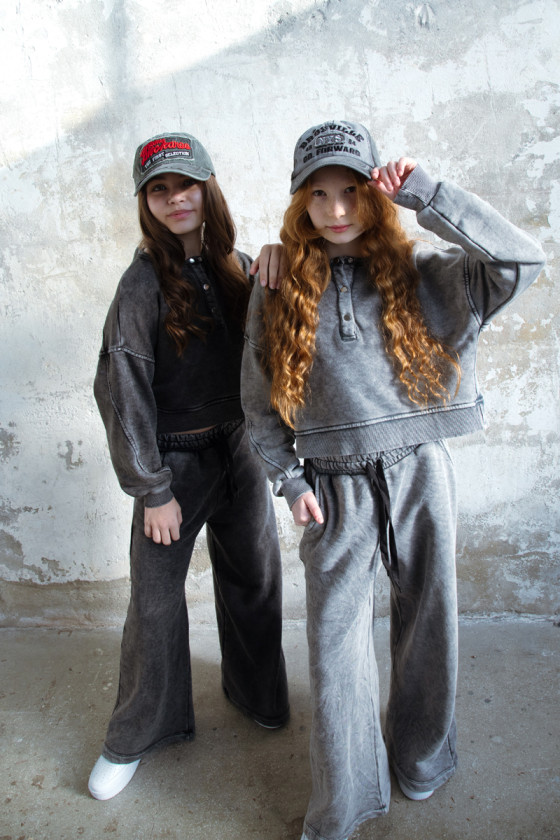 dres sportowy dla dziewczynki dres casualowy komplet spodnie szerokie nogawki komplet bawełniany nastolatki sówka sklep moda tee