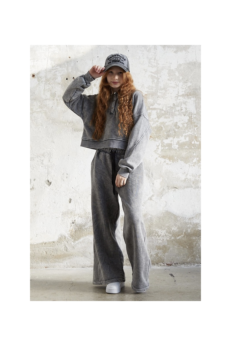 dres sportowy dla dziewczynki dres casualowy komplet spodnie szerokie nogawki komplet bawełniany nastolatki sówka sklep moda tee