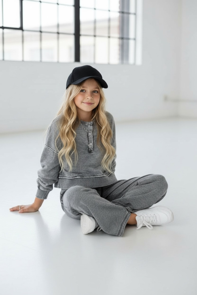 dres sportowy dla dziewczynki dres casualowy komplet spodnie szerokie nogawki komplet bawełniany nastolatki sówka sklep moda tee