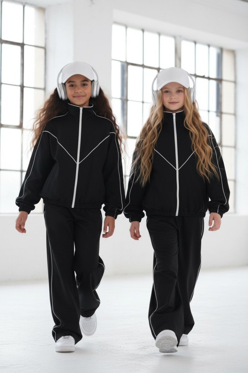 Komplet dla dziewczynki bluza rozpinana i spodnie Relax Airport Czarny