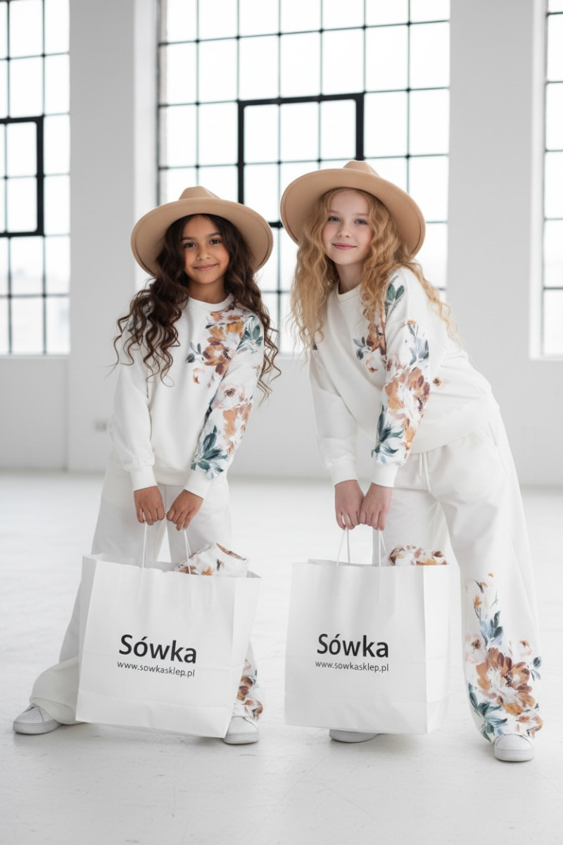 Komplet dla dziewczynki bluza i spodnie Spring Look