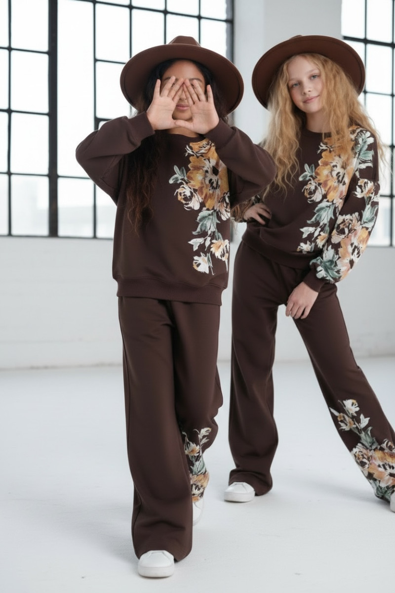 Komplet dla dziewczynki bluza i spodnie Spring Look Brąz