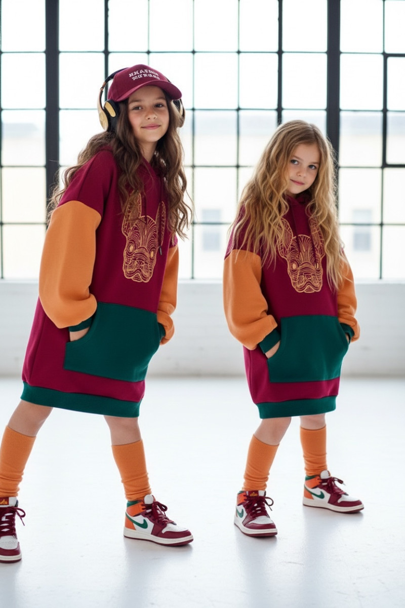 Długa bluza i getry Buldożek