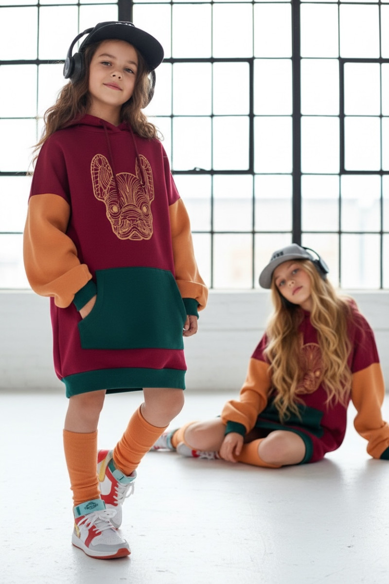 Długa bluza i getry Buldożek