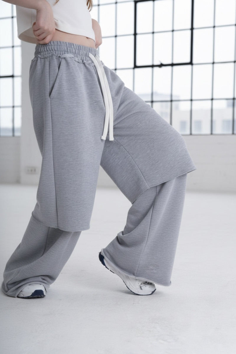 Spodnie dresowe Double szare