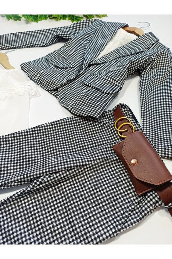 Komplet dla dziewczynki żakiet i spodnie w kratke z saszetką witaj szkoło sówka odzież dziecięca